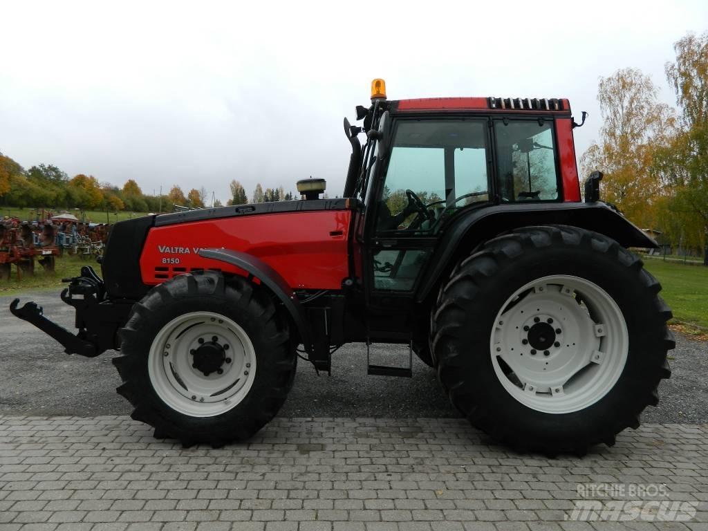 Valtra 8150 Traktoren