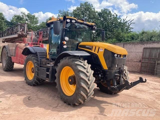 JCB Fastrac 4220 Traktoren