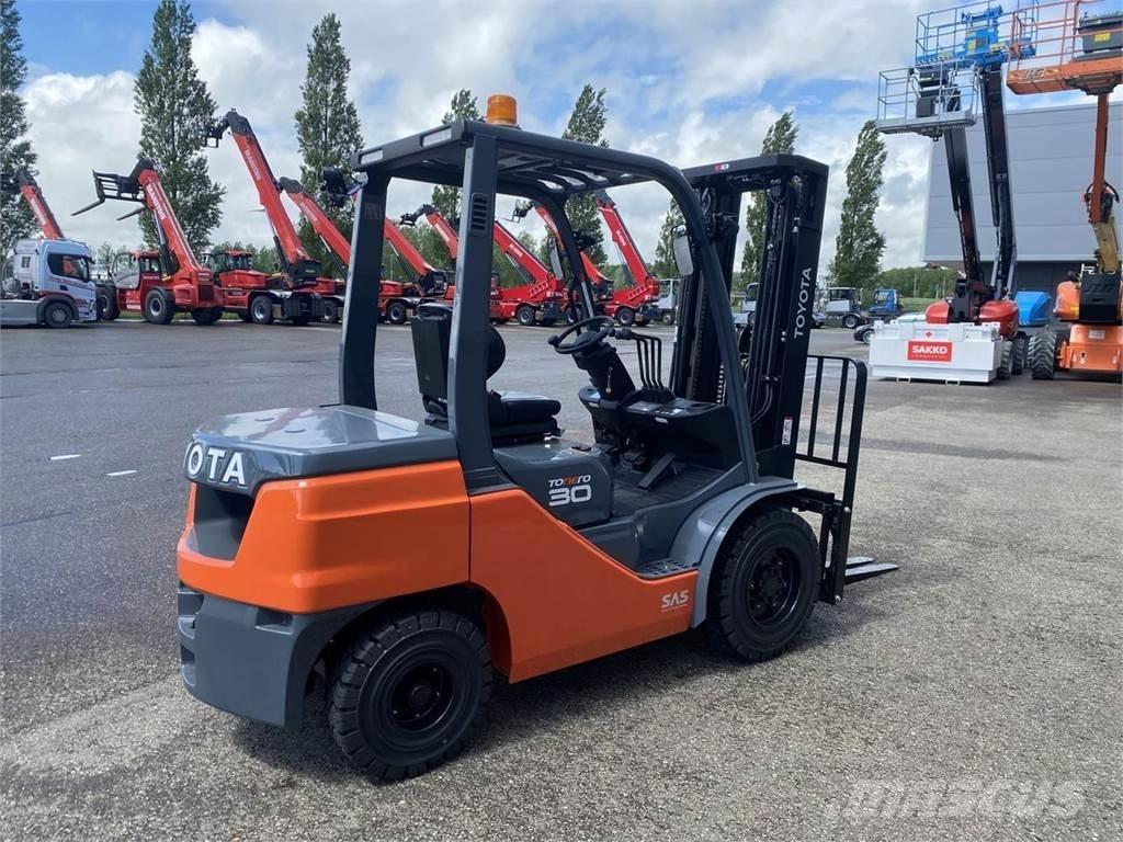 Toyota 52-8FDF30 Diesel heftrucks