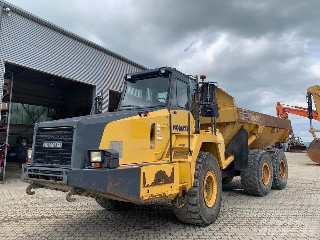 Komatsu HM 300-2 Dumper - Knickgelenk