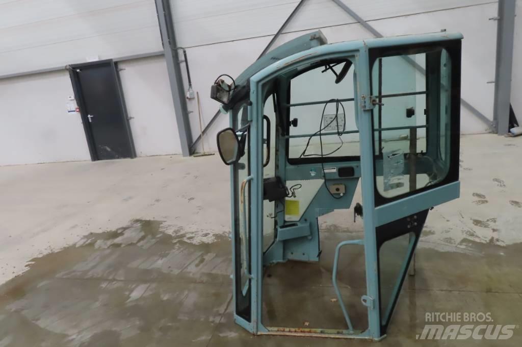 Yanmar Vio 75 Kabinen