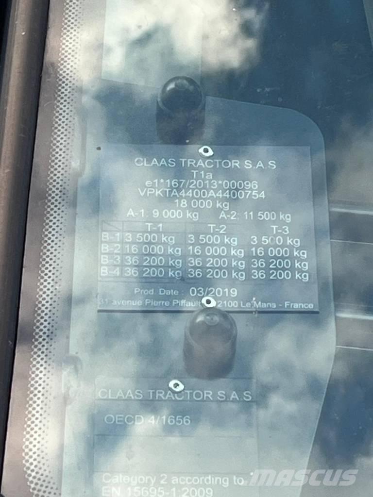 CLAAS Axion 920 Traktoren