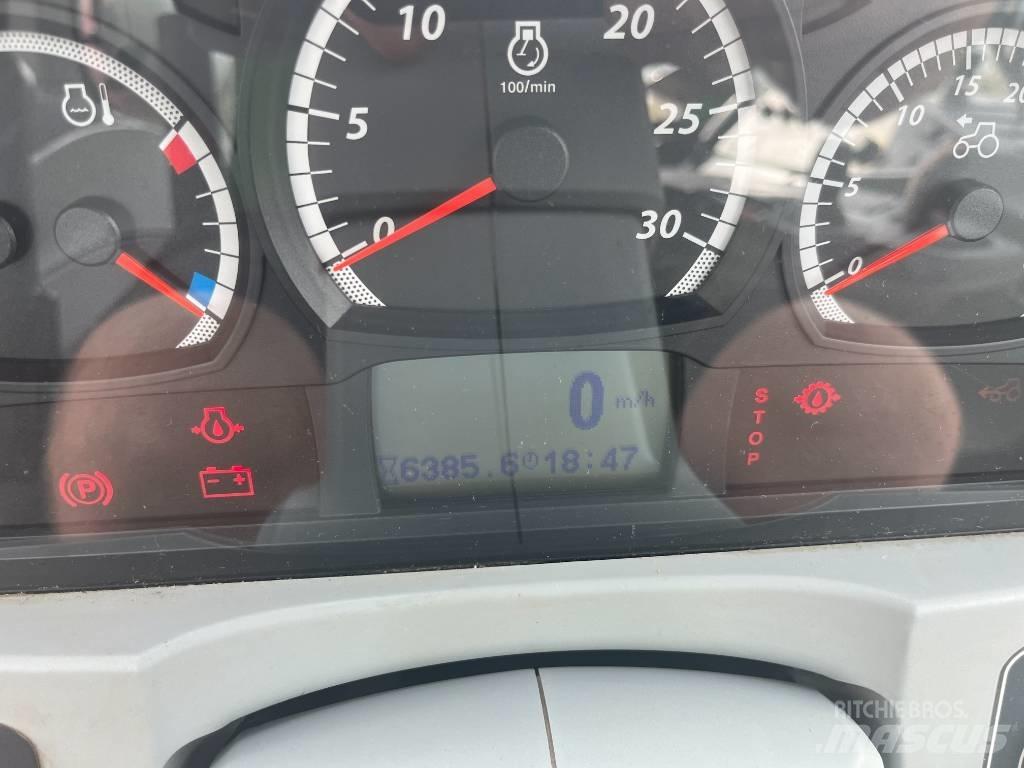Valtra N 124 H5 Traktoren