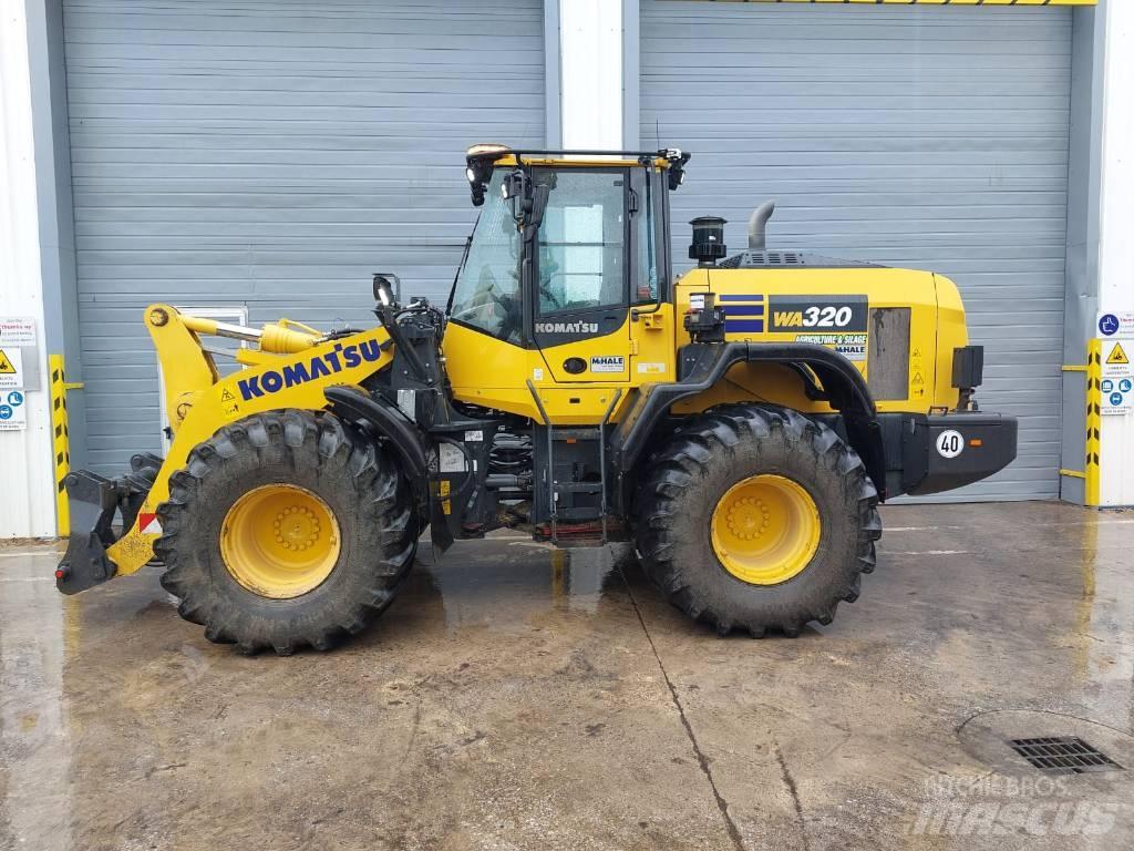 Komatsu WA320-8 Radlader