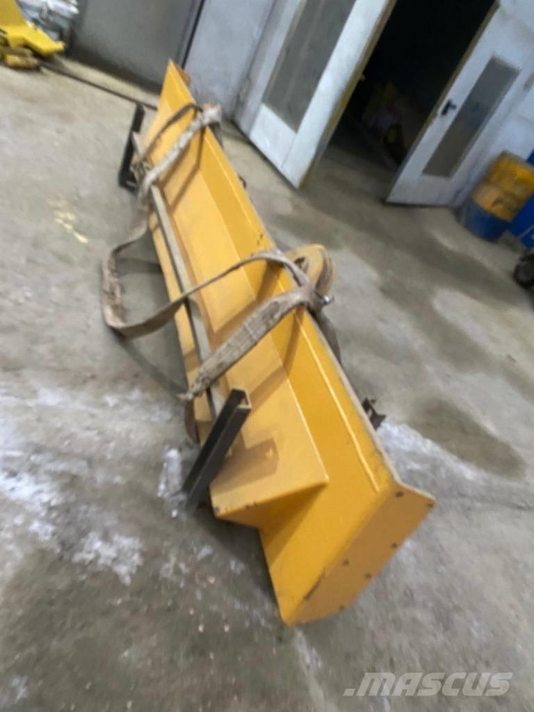 Volvo A 40 F Heckklappe