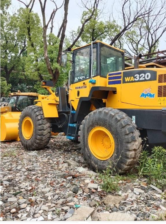 Komatsu WA 320-5 Radlader