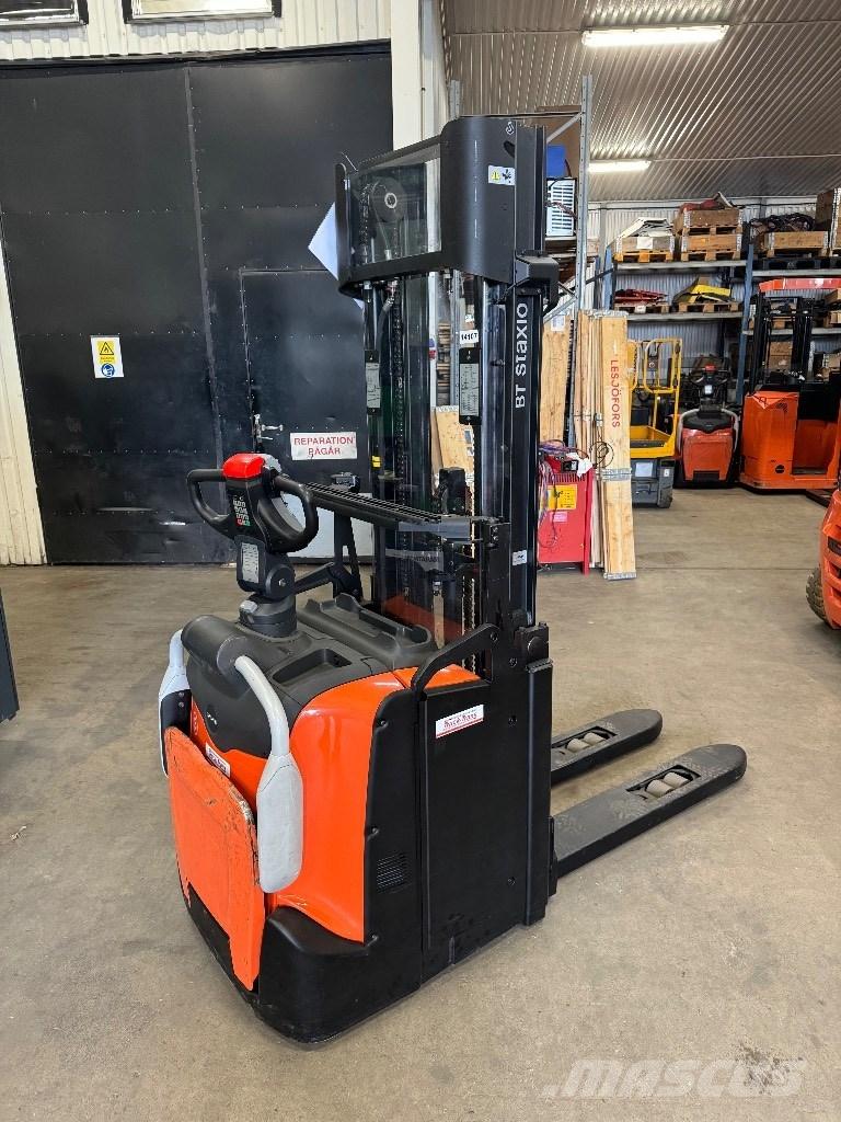 Toyota SPE120L Deichselstapler