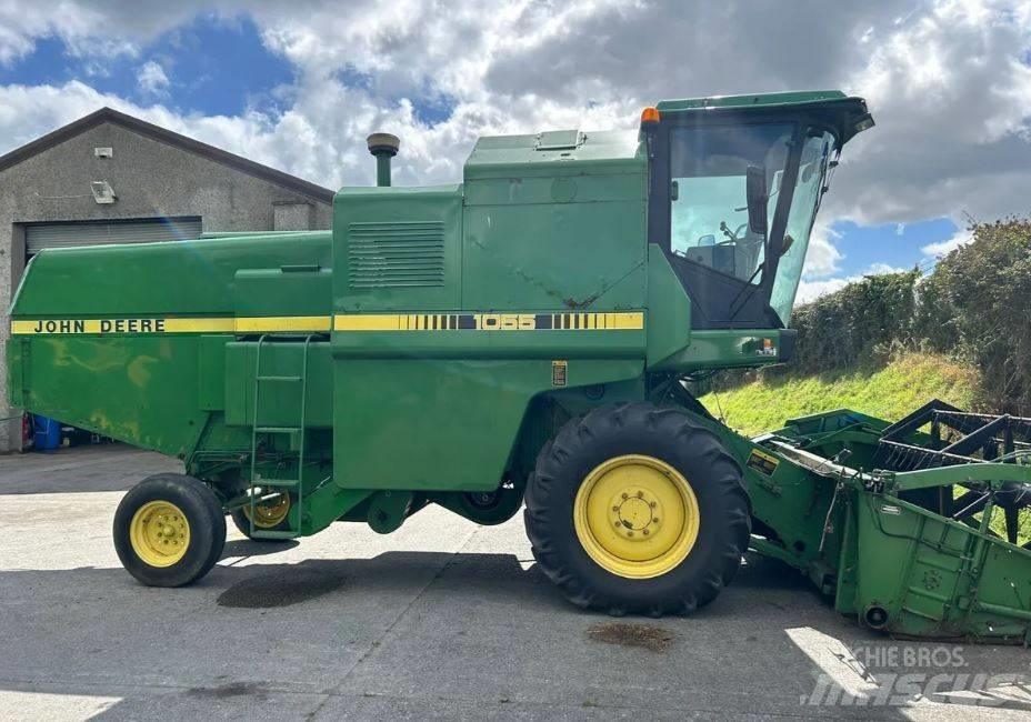 John Deere 1055 Mähdrescher