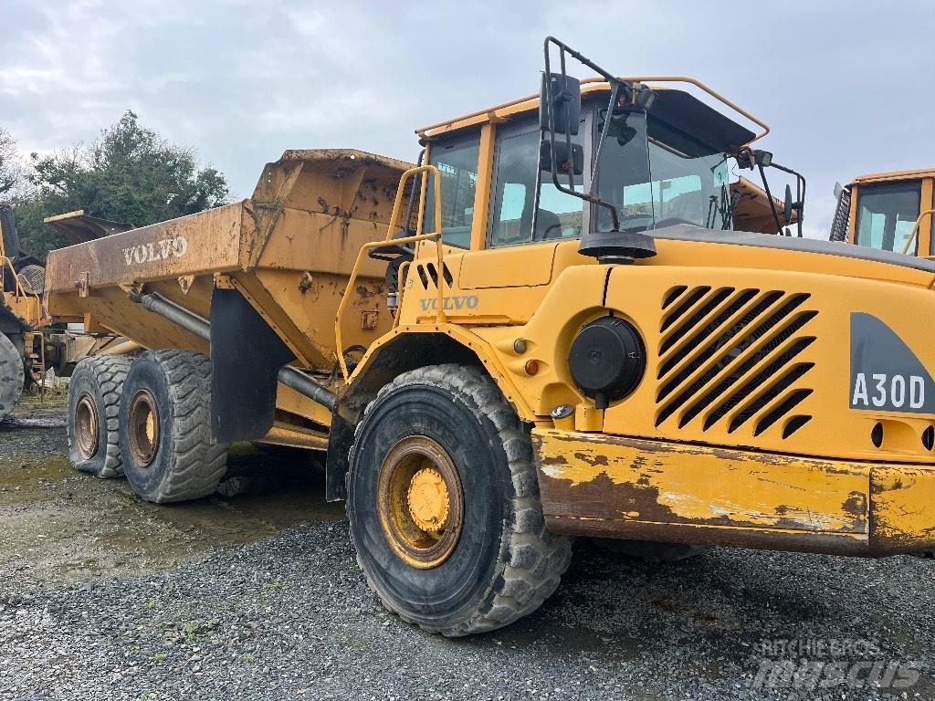 Volvo A30D Dumper - Knickgelenk