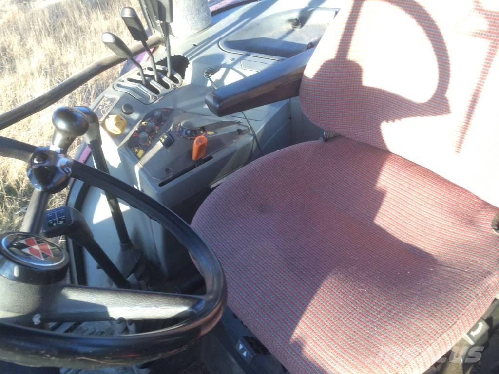 Massey Ferguson 8120 Traktoren