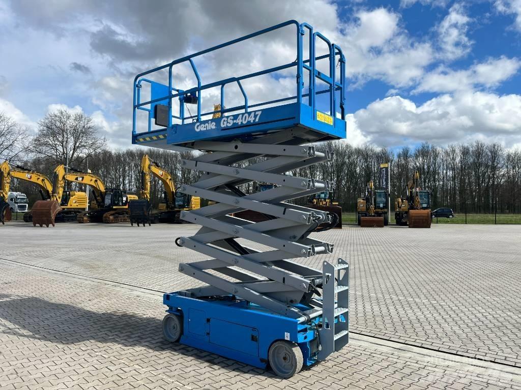 Genie GS 4047 Scheren-Arbeitsbühnen