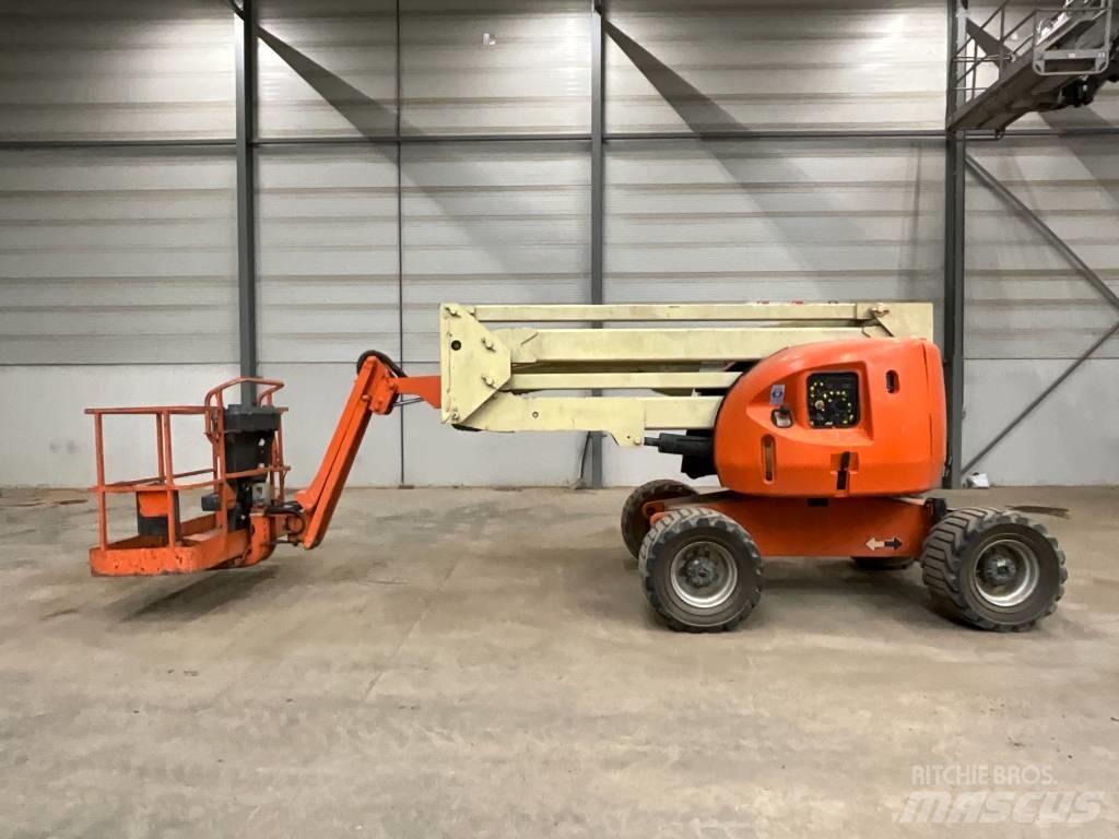 JLG 450 AJ Gelenkteleskoparbeitsbühnen