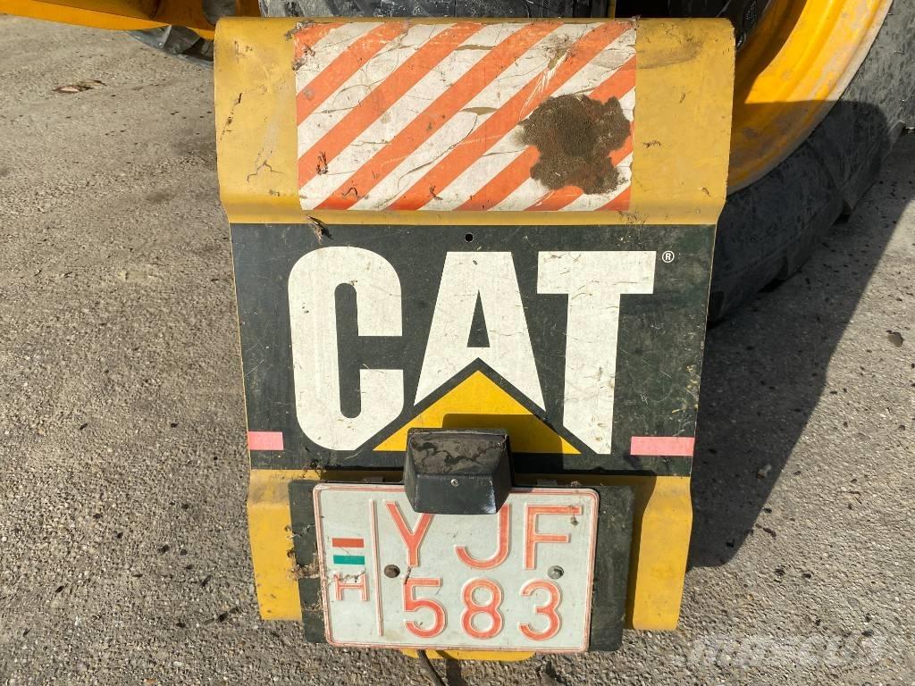 CAT TH 350 B Teleskoplader