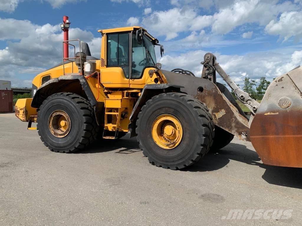 Volvo L 220 H Radlader