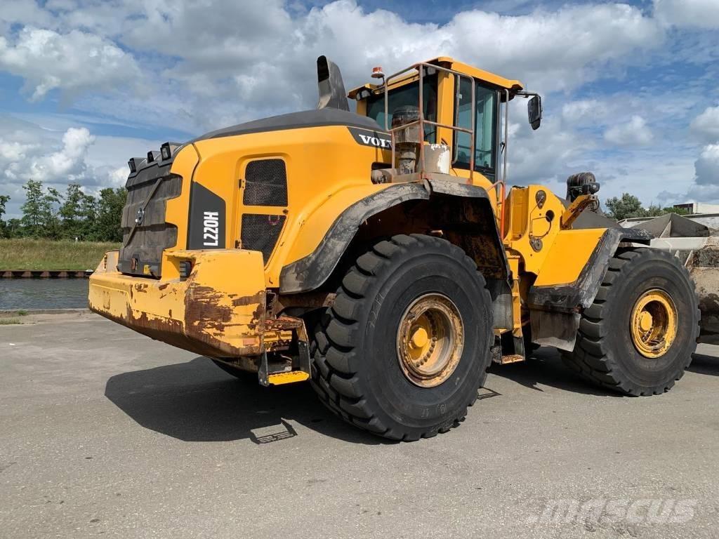 Volvo L 220 H Radlader