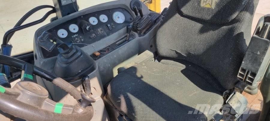 CAT 432 D 4x4 Baggerlader