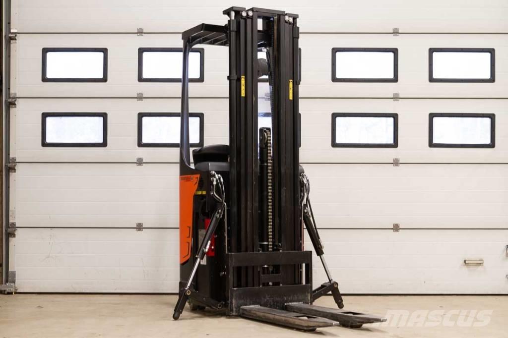 Rocla SST 12 AC Zelfrijdende stapelaars