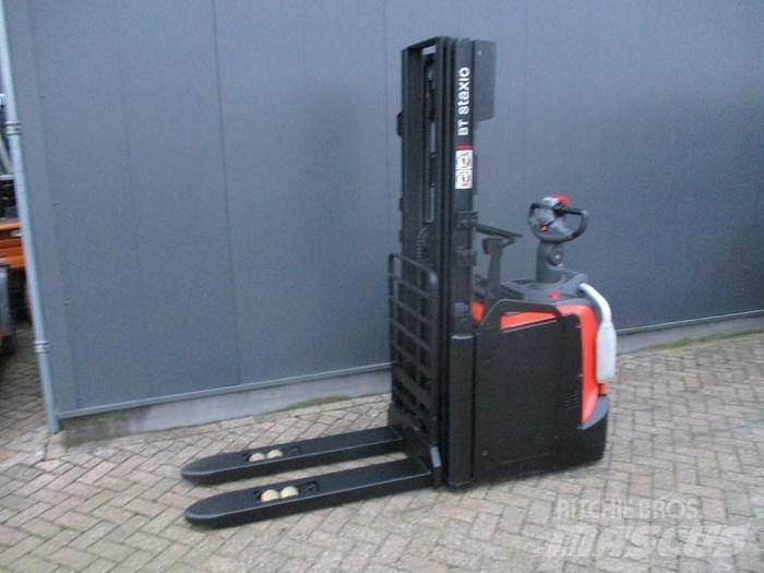 Toyota SPE 120L Deichselstapler