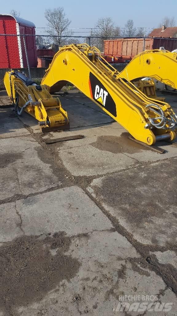 CAT 320D Arm Tieflöffel