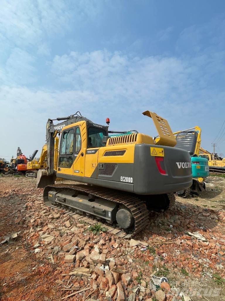 Volvo EC 200 Raupenbagger