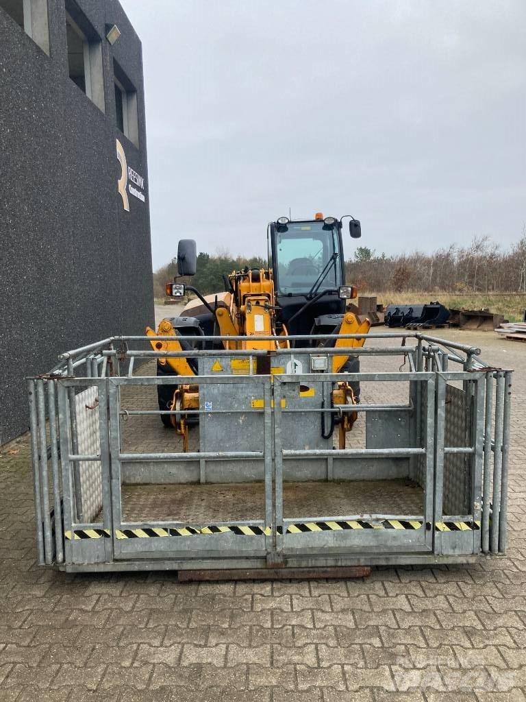 JCB 540-140 Teleskoplader
