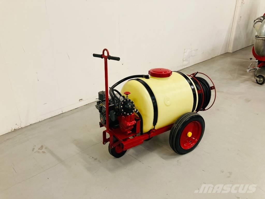 Hardi TR3-200 Anhängespritzen