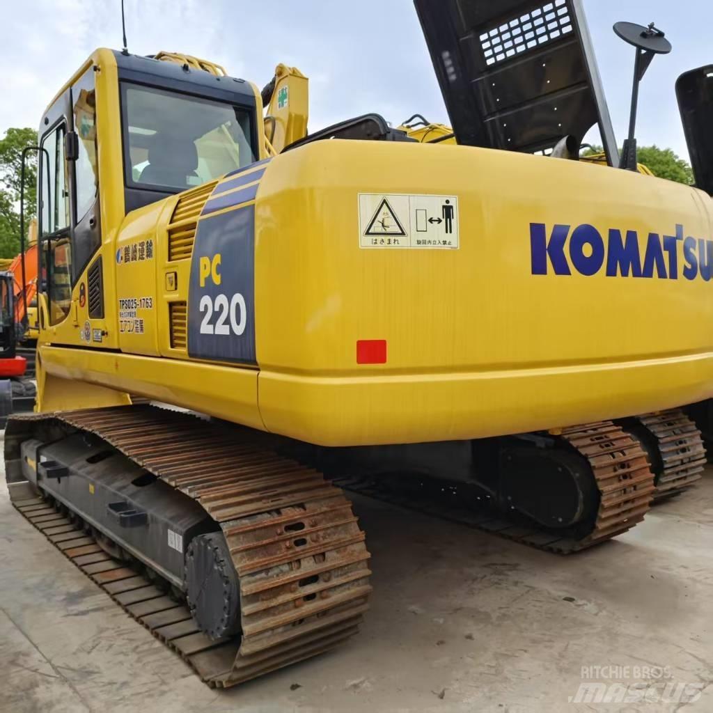 Komatsu PC 200-8 Raupenbagger