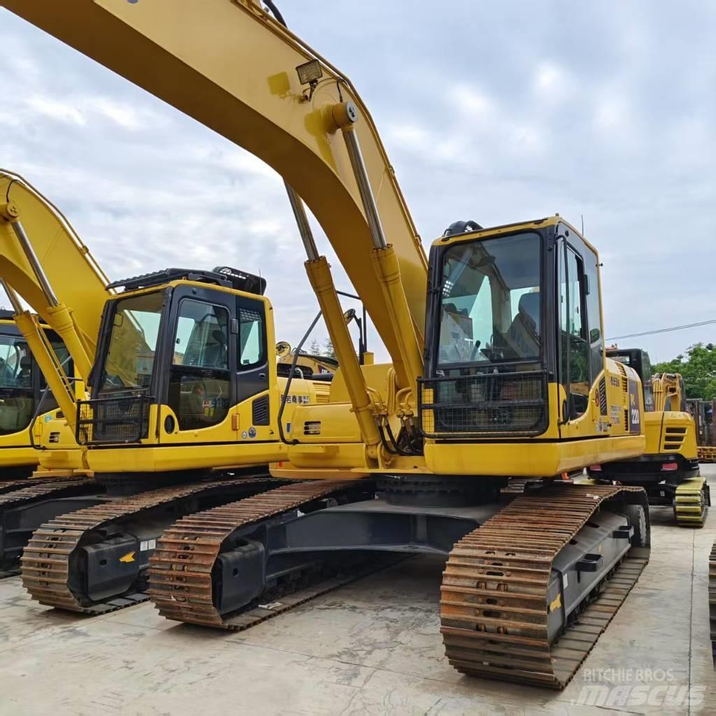 Komatsu PC 200-8 Raupenbagger