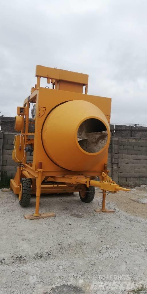 Liebherr RMA 500/750 Betonmischer