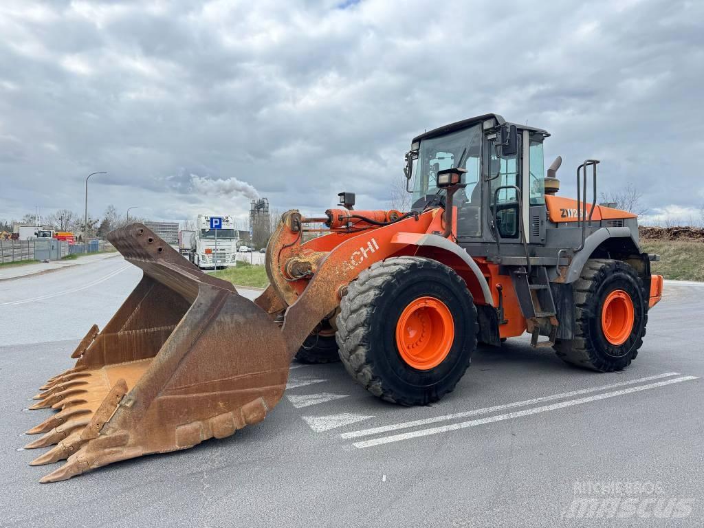 Hitachi ZW 250 Radlader