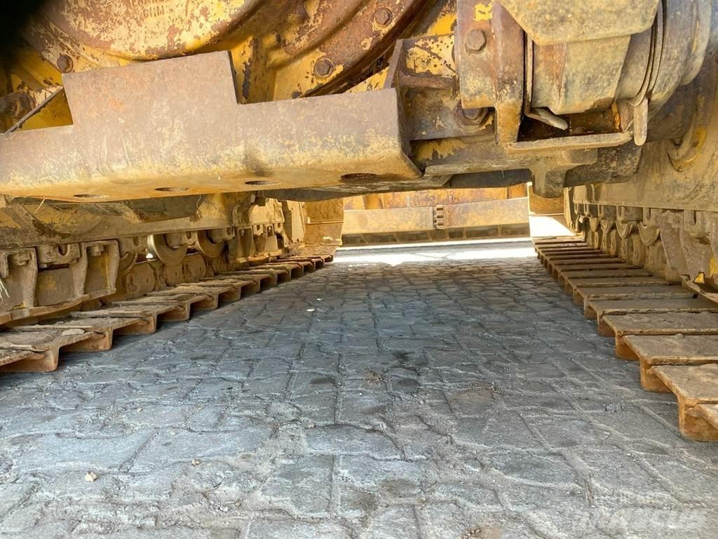 CAT D6T XW NVT Bulldozer