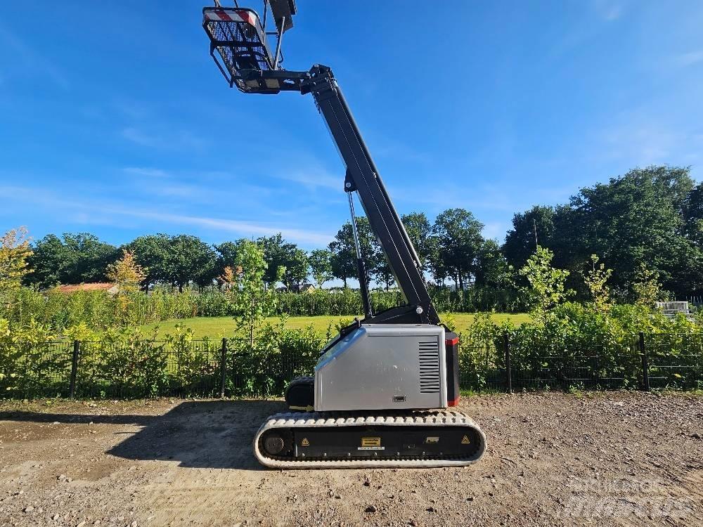 Custers Verda 12 Teleskopbühnen