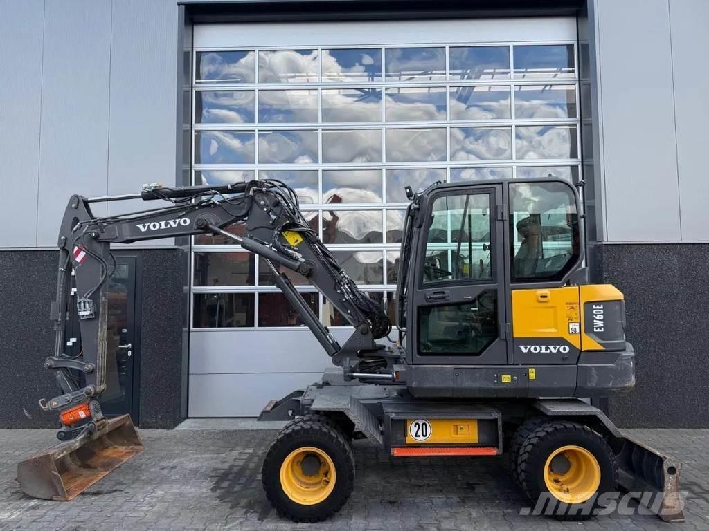 Volvo EW60E | A/C Midibagger  7t - 12t