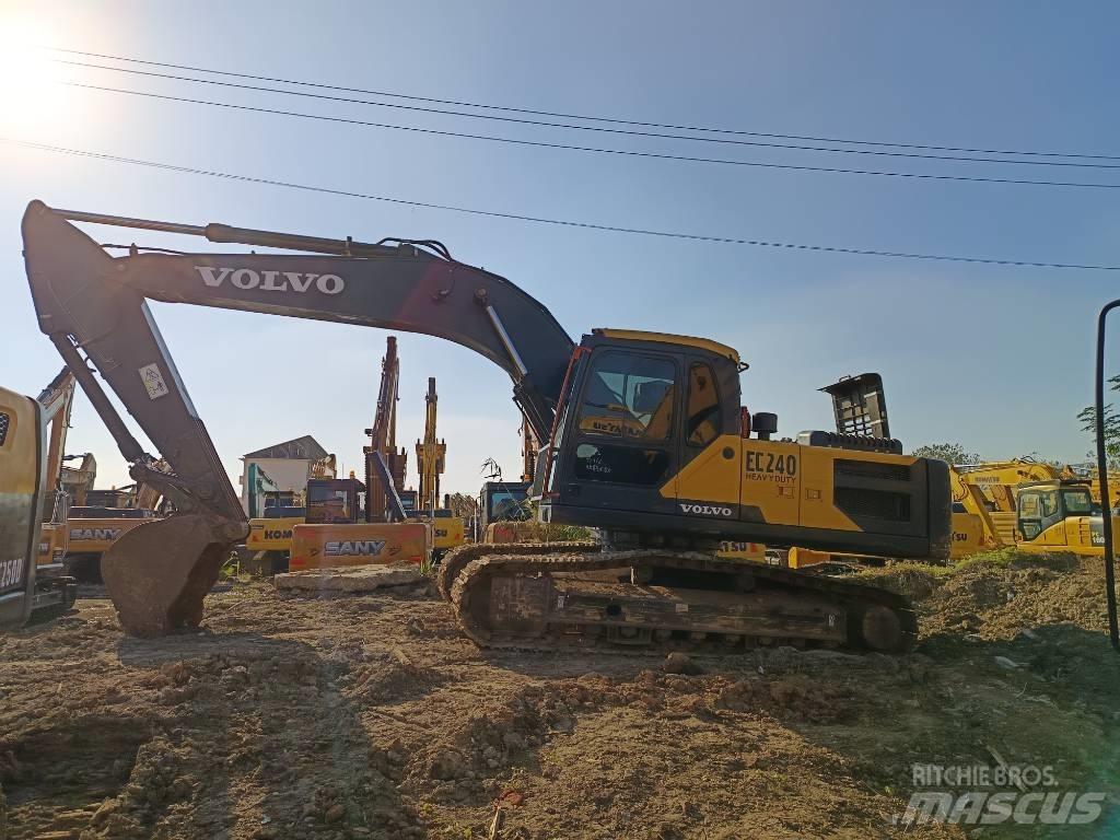 Volvo EC 240 Raupenbagger