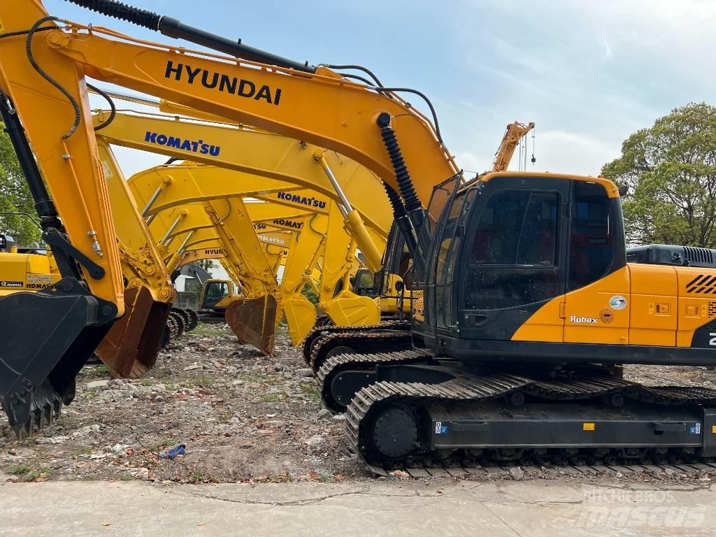 Hyundai 220LC-9S Raupenbagger