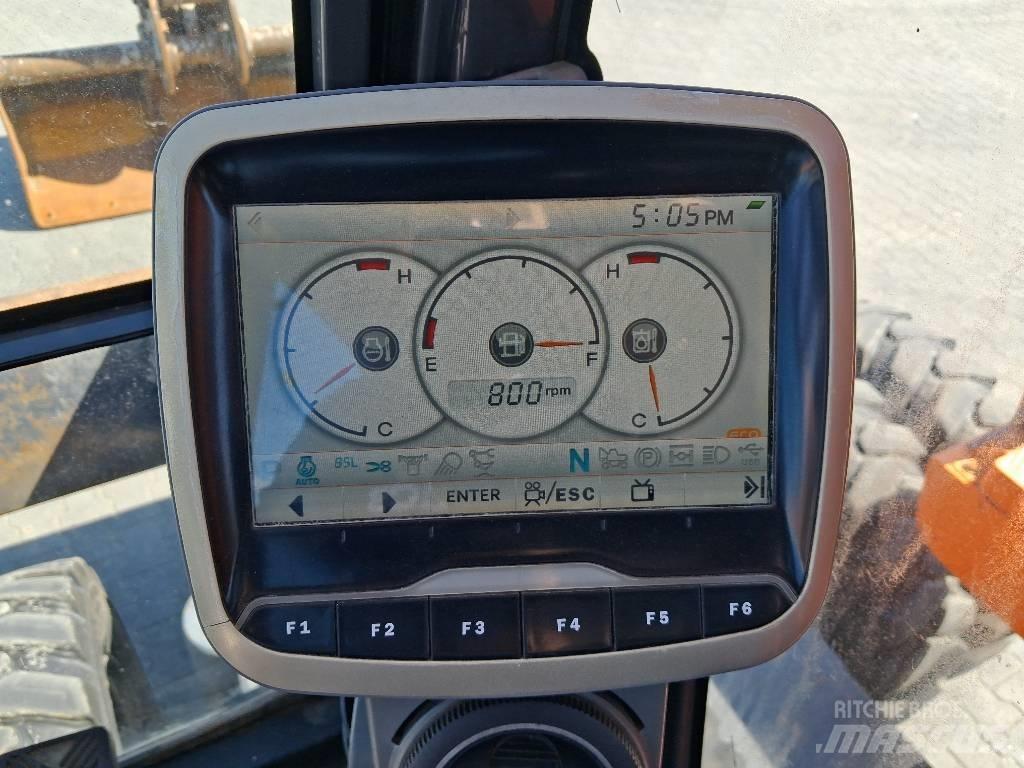Doosan DX 140 W-3 Mobilbagger