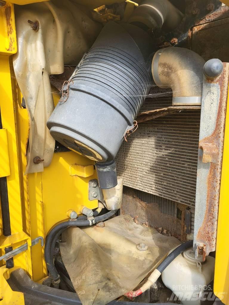 Komatsu PC138US-8 Raupenbagger