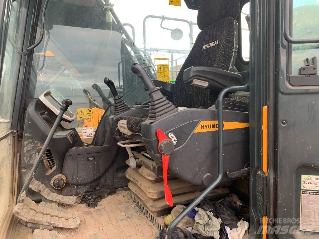 Hyundai HX220A L Raupenbagger