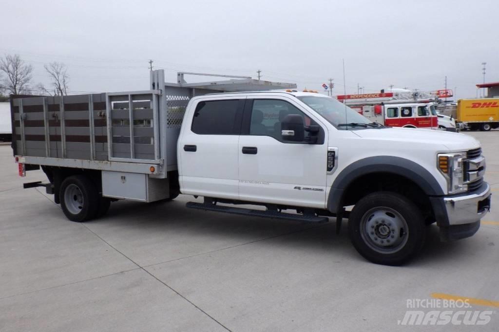 Ford F 550 XLT SD Pritschenwagen/Pritschenwagen mit Seitenklappe