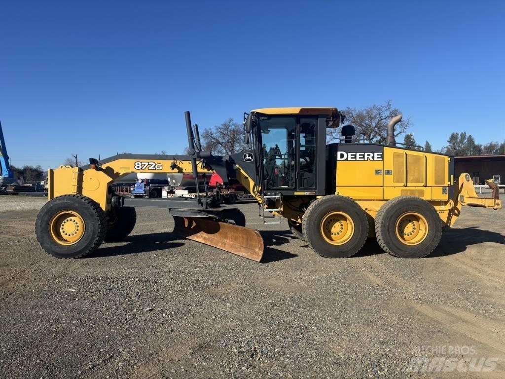 DEERE 872G Grader