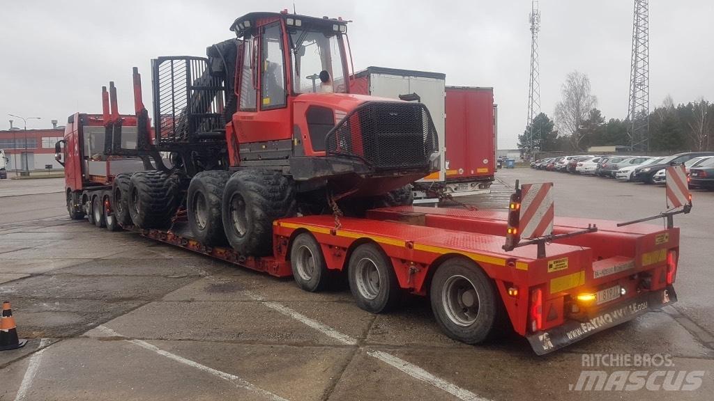 Komatsu 875 Forwarder