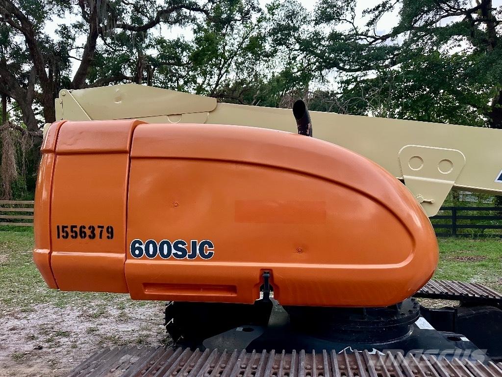 JLG 600 SJ C Teleskopbühnen