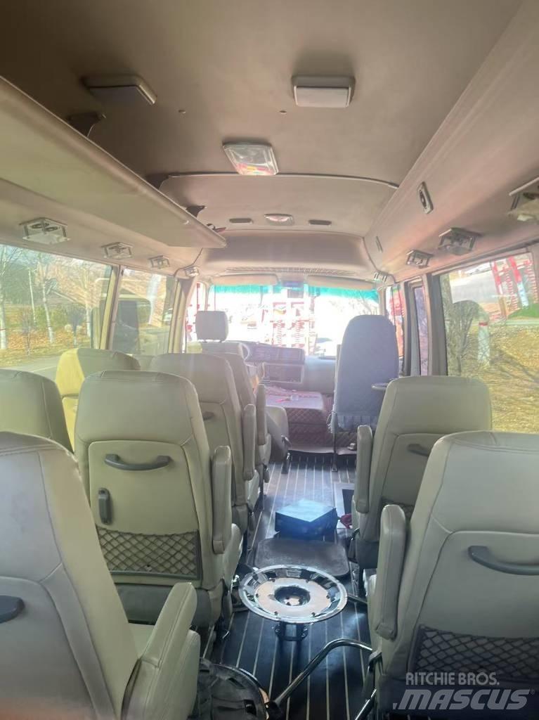 Toyota Coaster Bus Minibusse