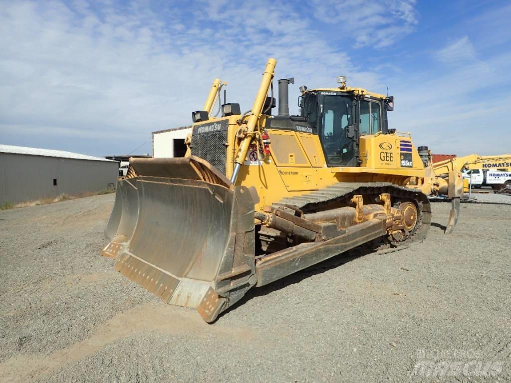 Komatsu D155AX-8 Bulldozer