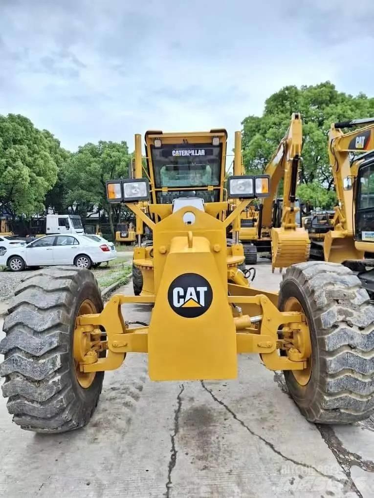 CAT 140H Grader