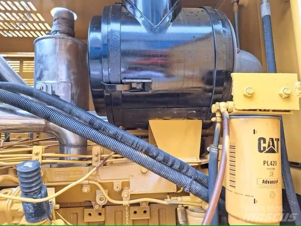 CAT 140H Grader