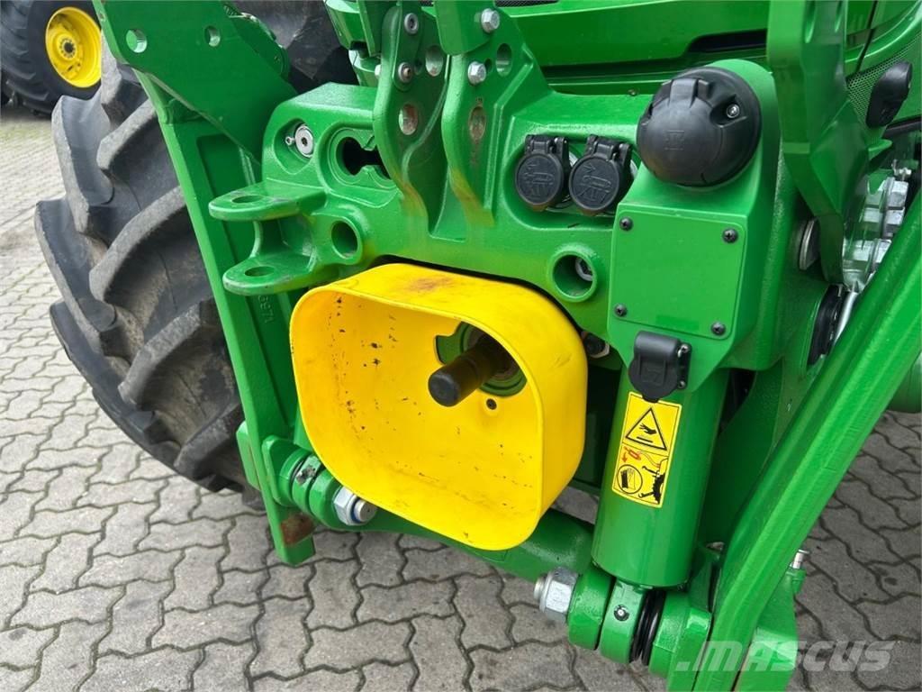 John Deere 6R 155 Traktoren