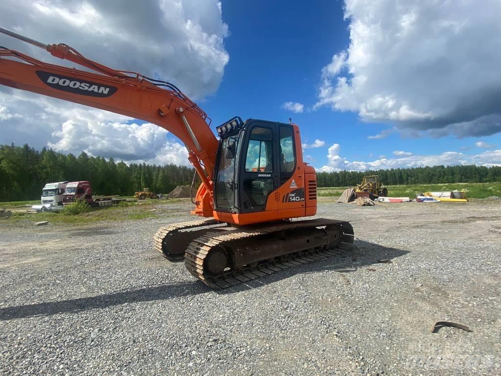 Doosan 140 LCR Raupenbagger
