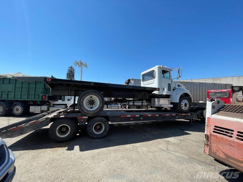 Peterbilt 337 Sattelzugmaschinen