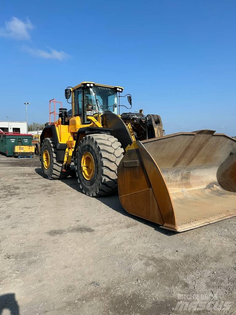 Volvo L 260 H Radlader